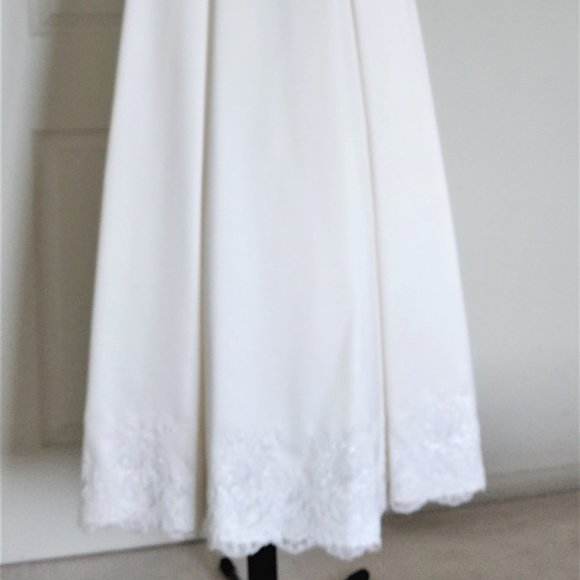 Little Maiden Girl Formal Dress Ivory A-Line Lace Satin Size 12 - Picture 3 of 6